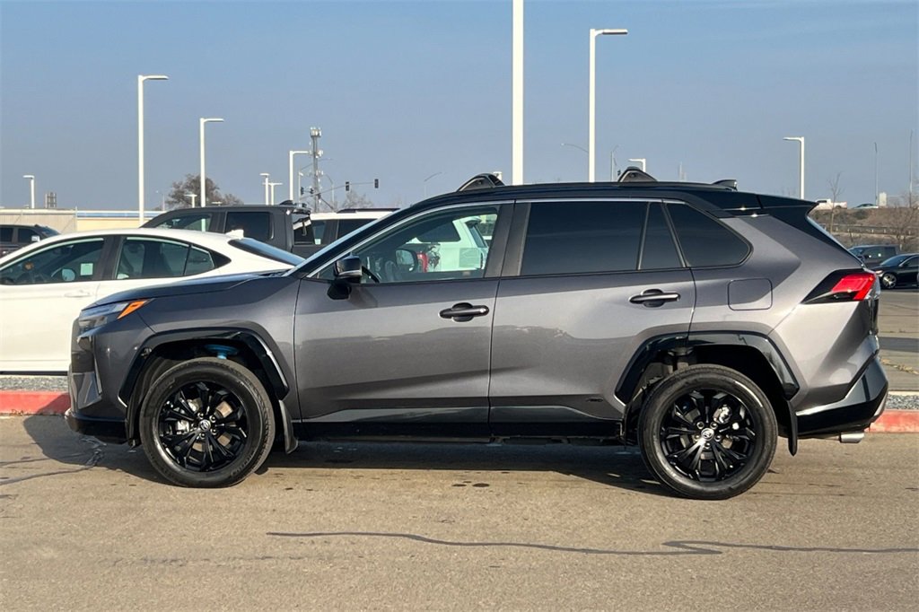 Used 2024 Toyota RAV4 XSE image 9