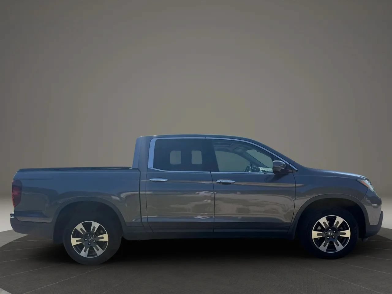 Used 2018 Honda Ridgeline RTL-E image 6
