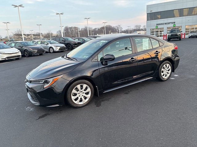 Certified 2023 Toyota Corolla LE image 14