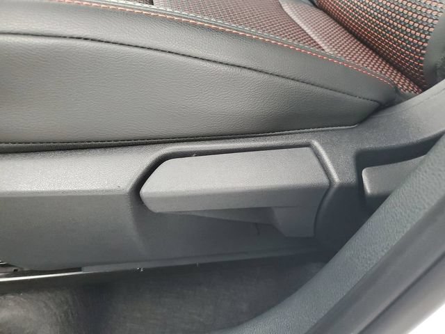 New 2026 Nissan Kicks SR w/ Illumination Package FWD image 33