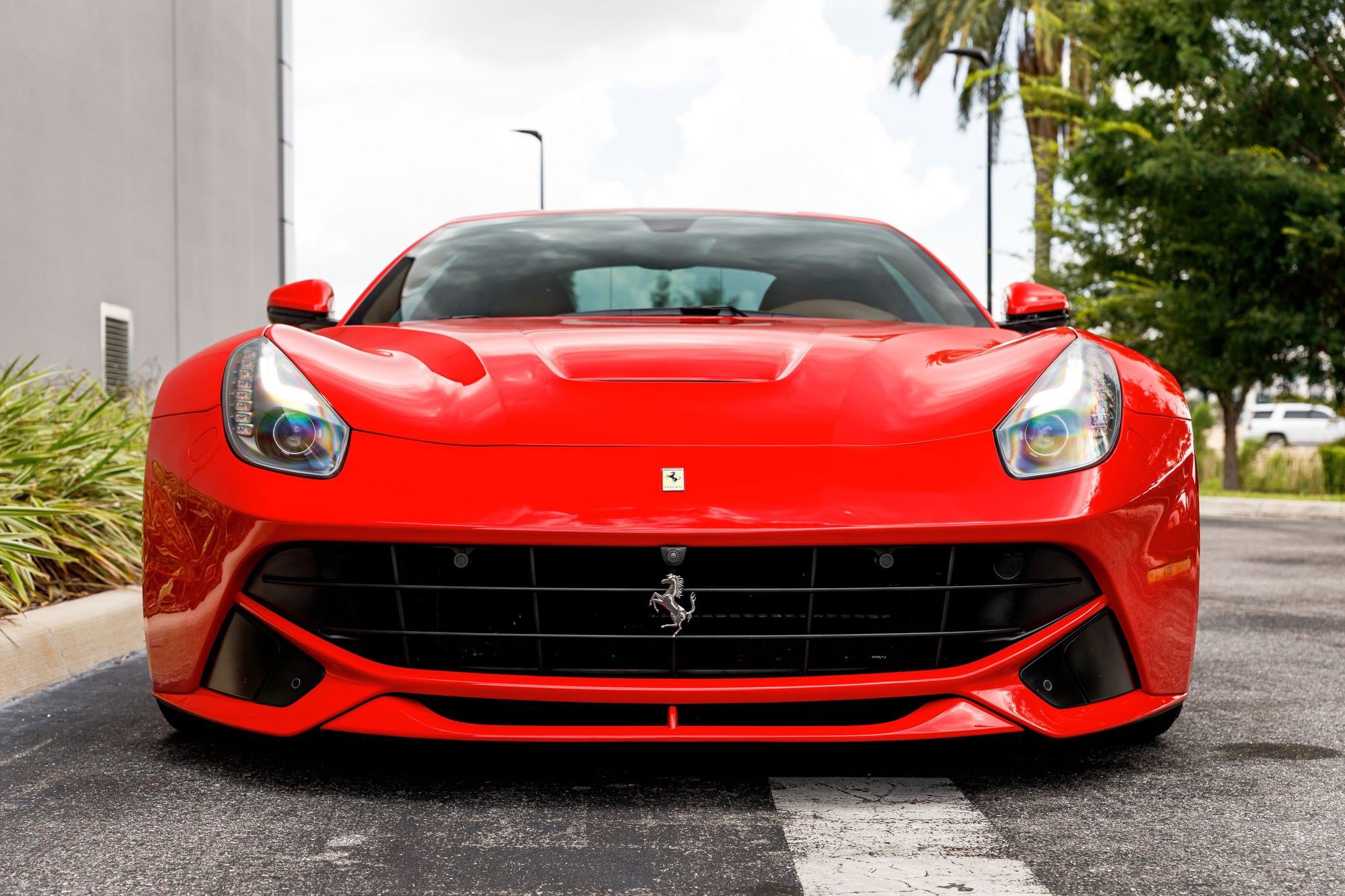 Used 2016 Ferrari F12 Berlinetta RWD image 57