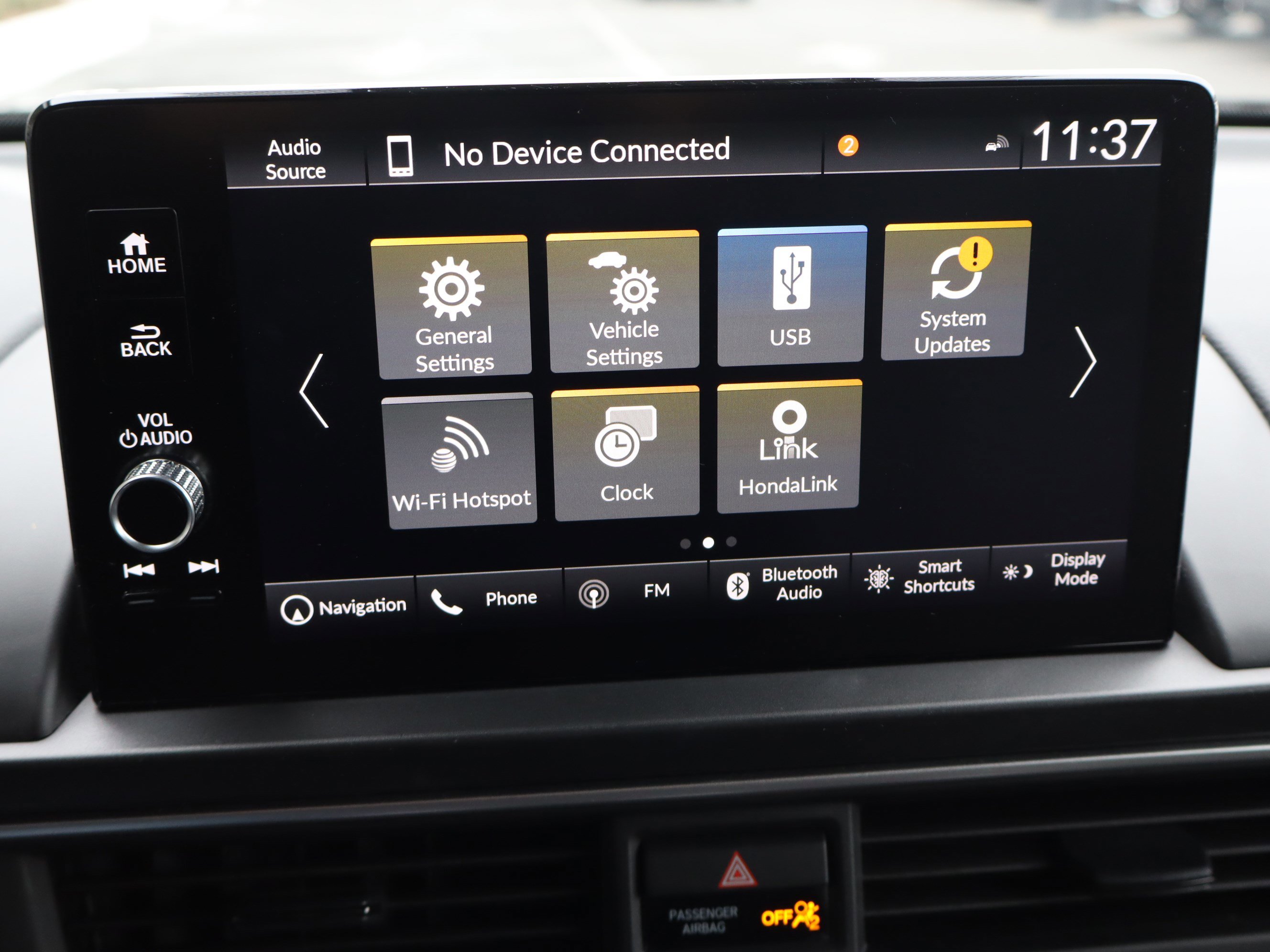 Used 2025 Honda Pilot Black Edition image 28