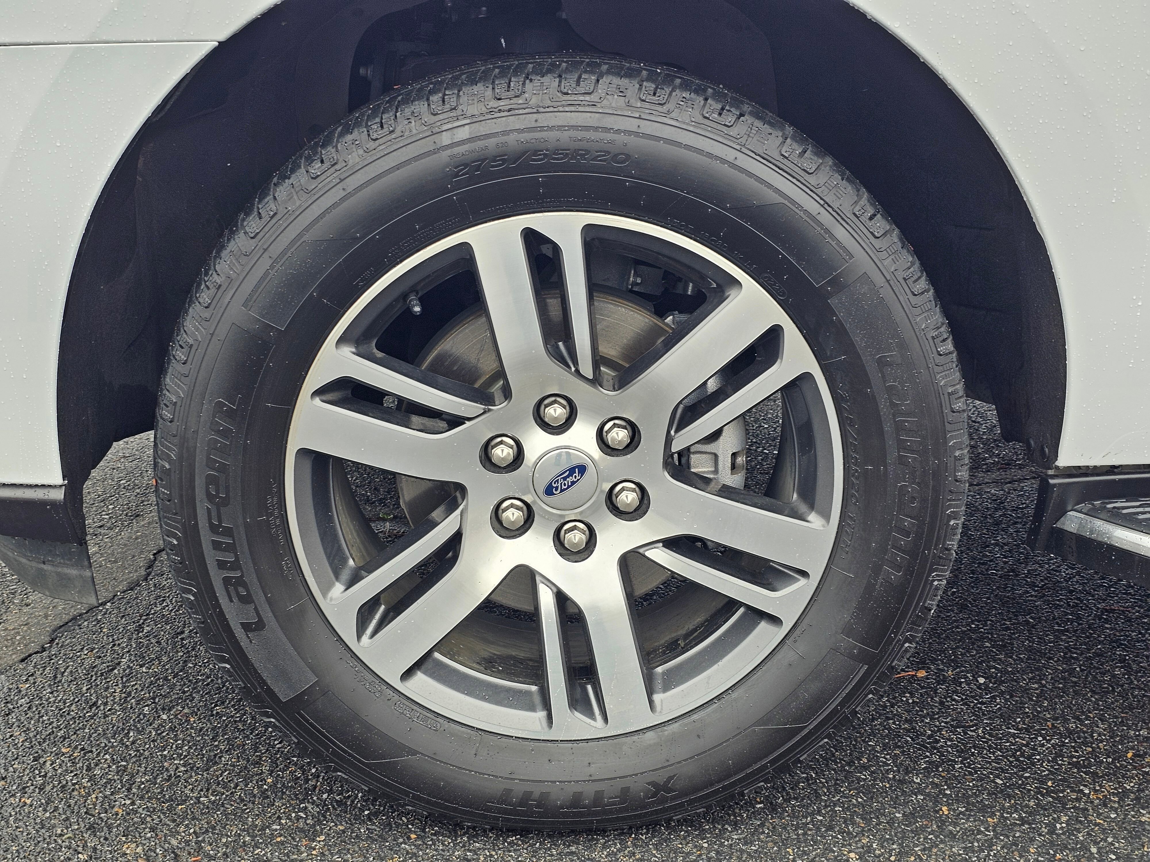 Used 2023 Ford Expedition Max Limited image 8