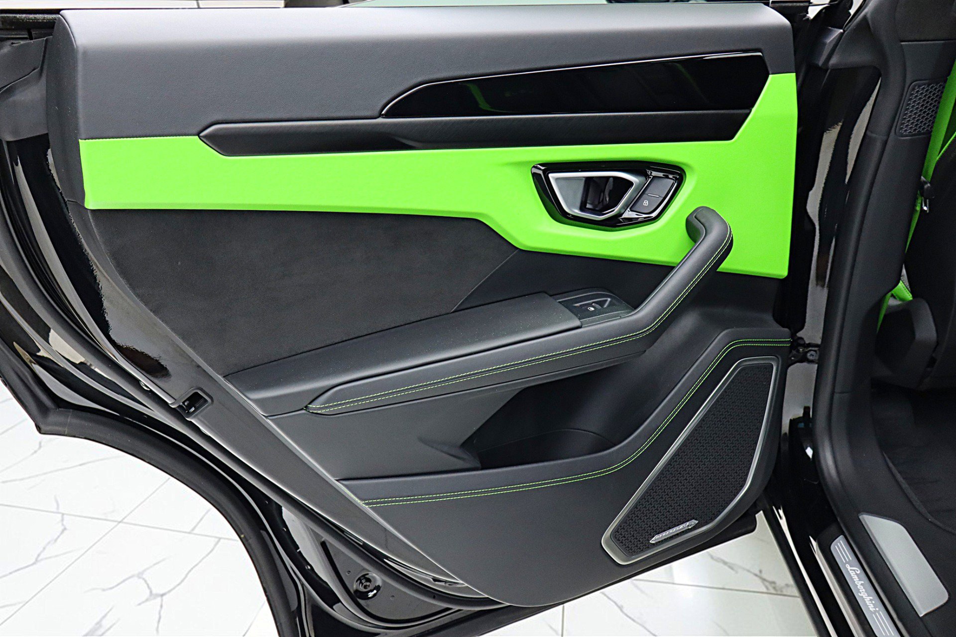 Used 2024 Lamborghini Urus S image 56