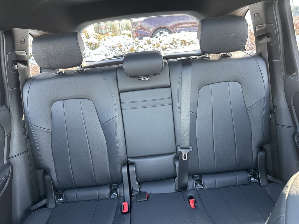 Used 2020 Mercedes-Benz GLB 250 4MATIC image 37