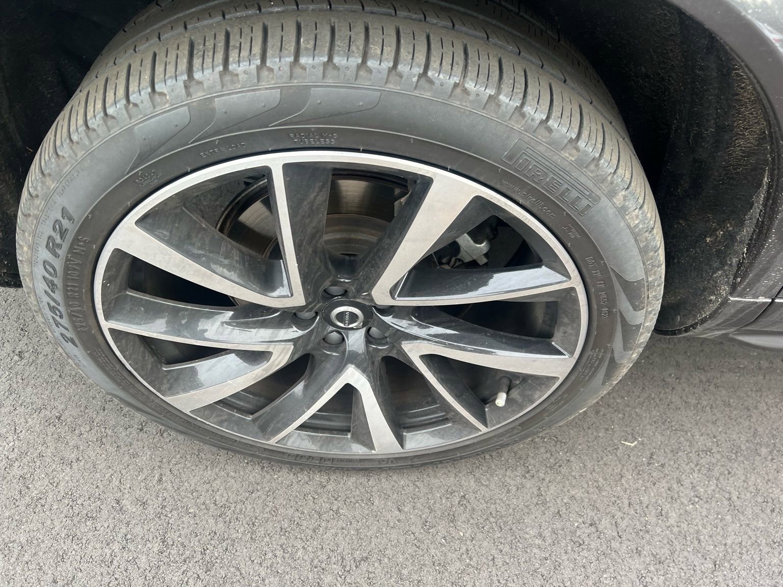 Used 2023 Volvo XC90 B6 Plus w/ Protection Package Premier image 28