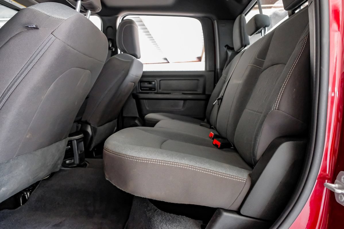 Used 2024 RAM 3500 Tradesman w/ Chrome Appearance Group AWD/4WD image 37
