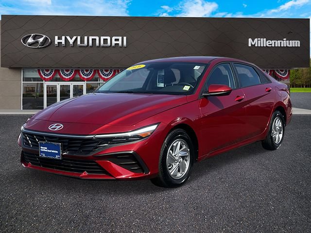 Certified 2026 Hyundai Elantra SE FWD image 2