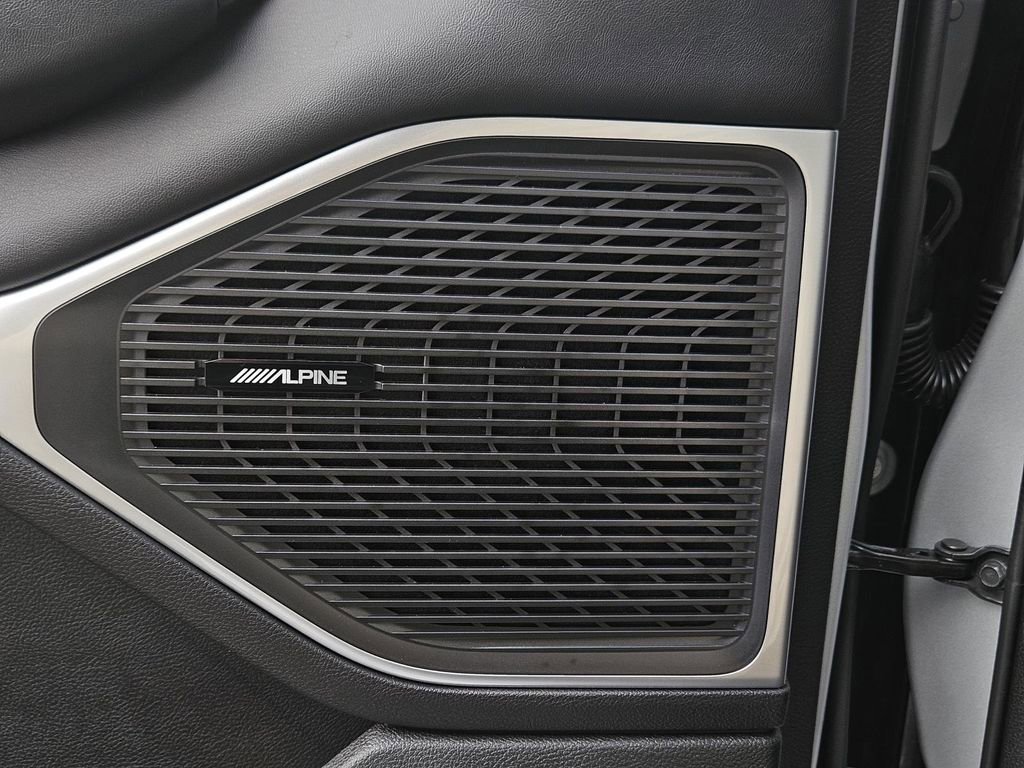 New 2026 Jeep Grand Wagoneer image 25