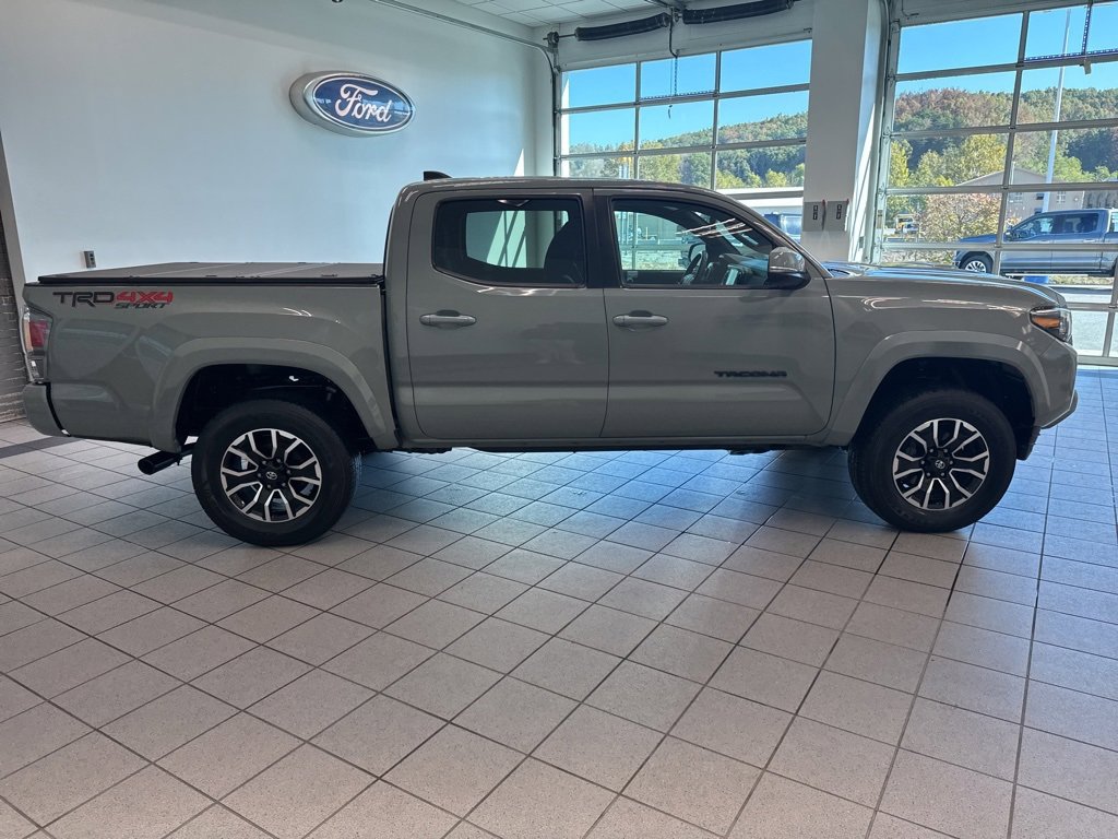 Used 2023 Toyota Tacoma TRD Sport image 19