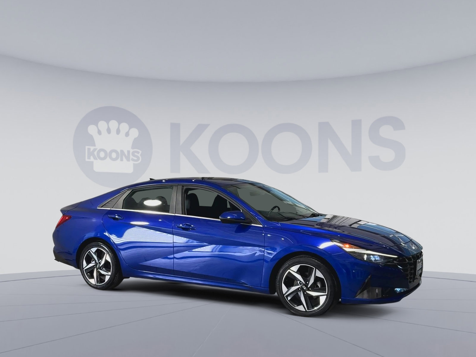 Used 2023 Hyundai Elantra Limited image 2