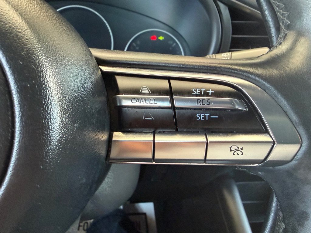 Used 2019 MAZDA MAZDA3 AWD Hatchback w/ Premium Pkg image 9