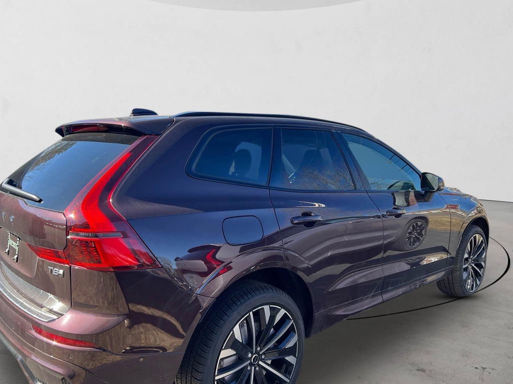 New 2026 Volvo XC60 T8 Ultra w/ Protection Package Premier AWD/4WD image 5