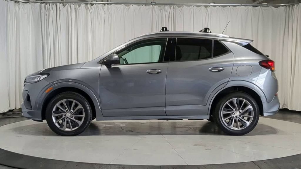 Used 2021 Buick Encore GX Essence w/ Advanced Technology Package AWD/4WD image 6
