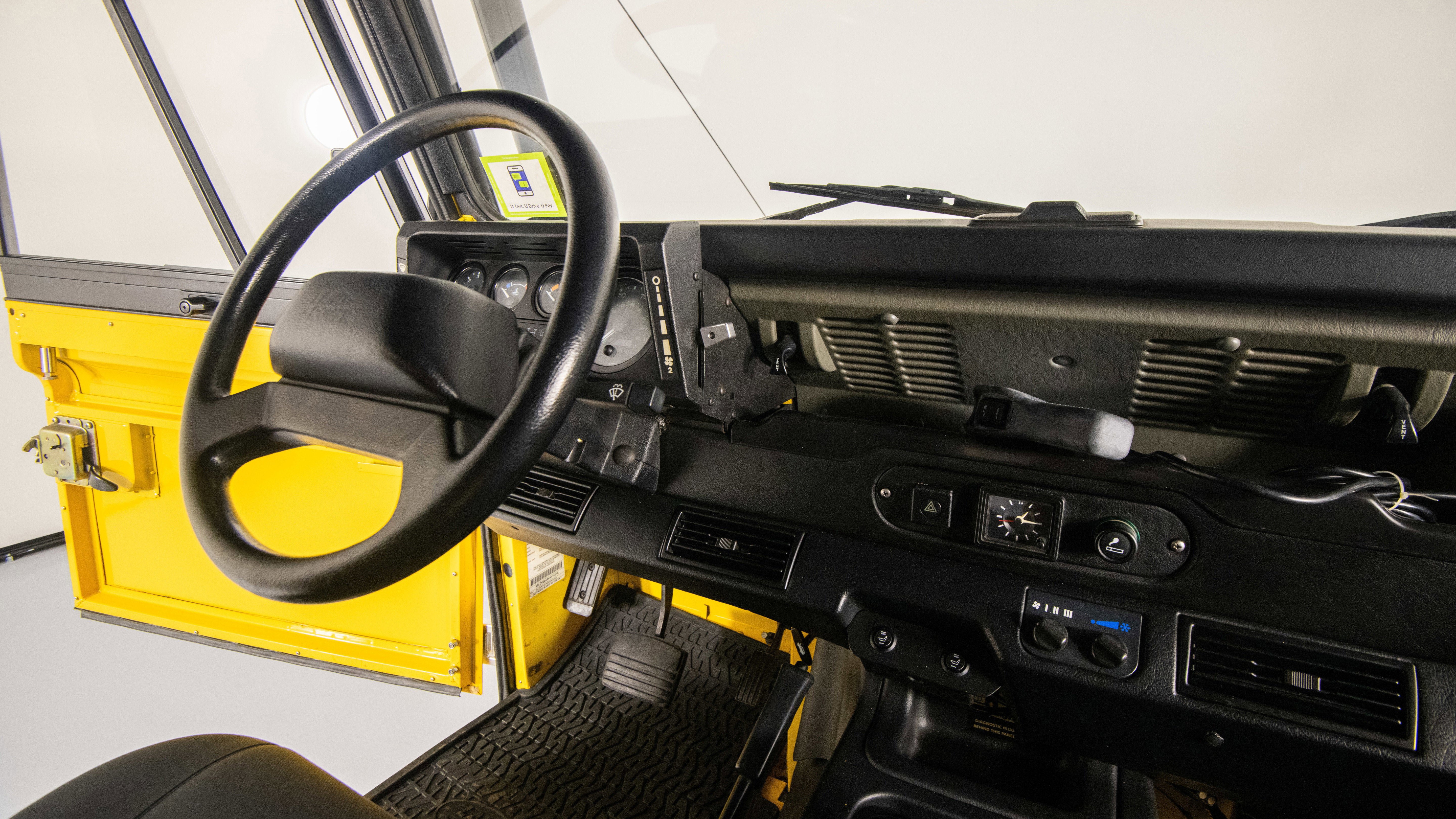 Used 1997 Land Rover Defender 90 AWD/4WD image 55