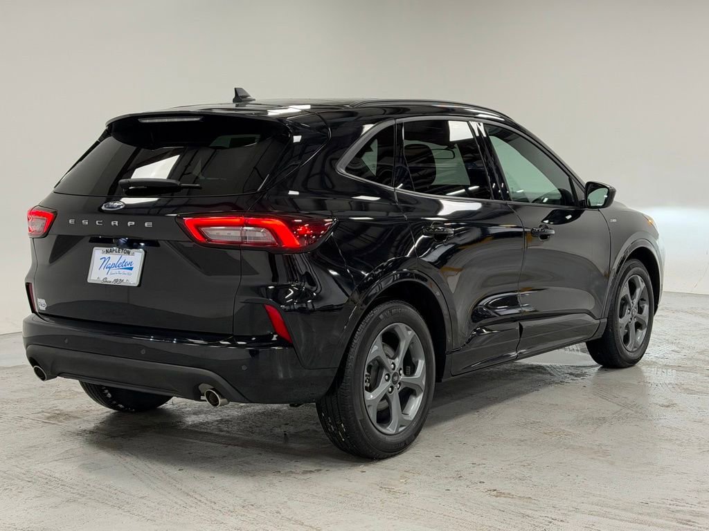 Used 2024 Ford Escape ST-Line w/ Tech Pack #1 image 4