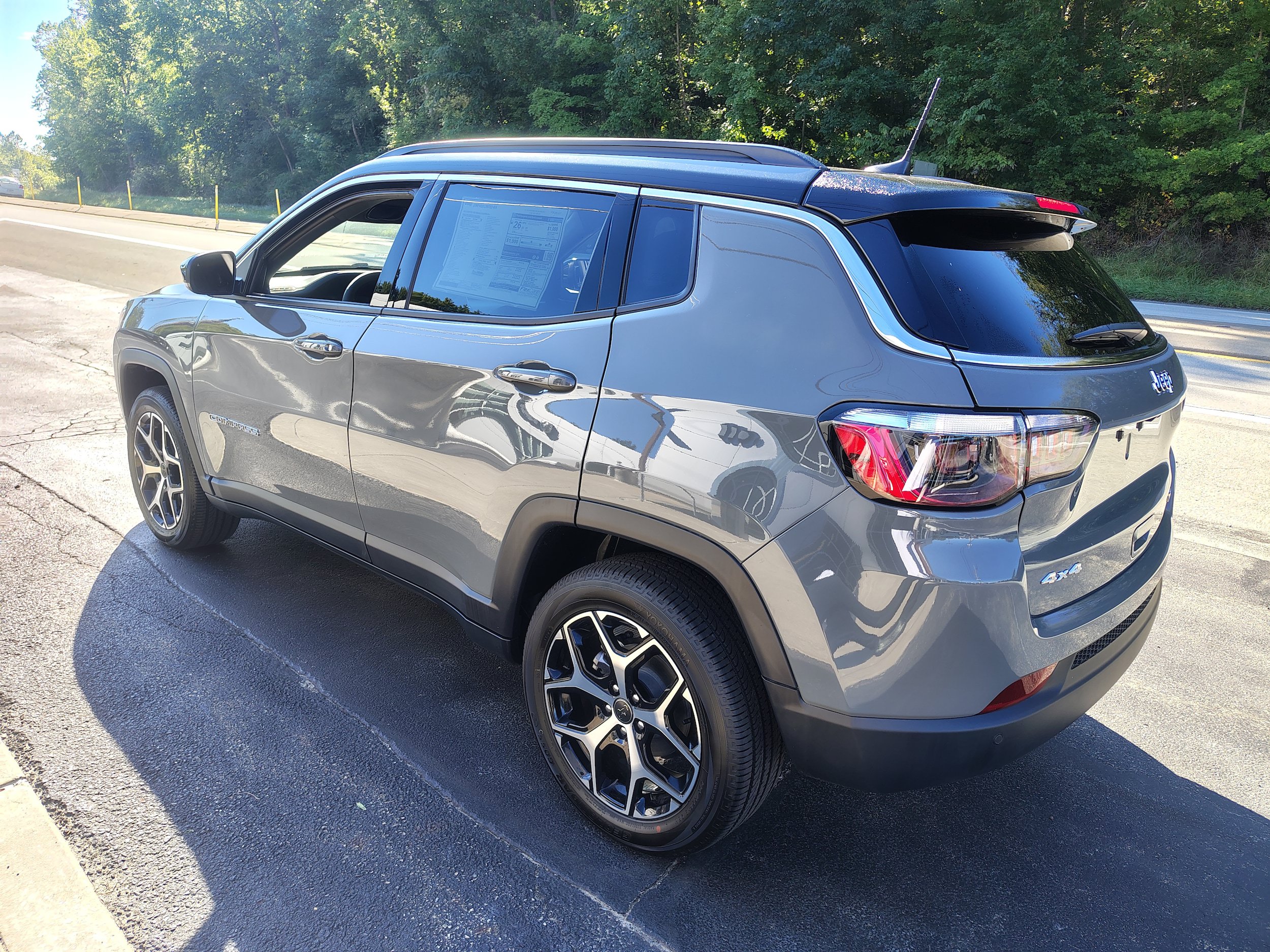 New 2026 Jeep Compass Limited AWD/4WD image 7