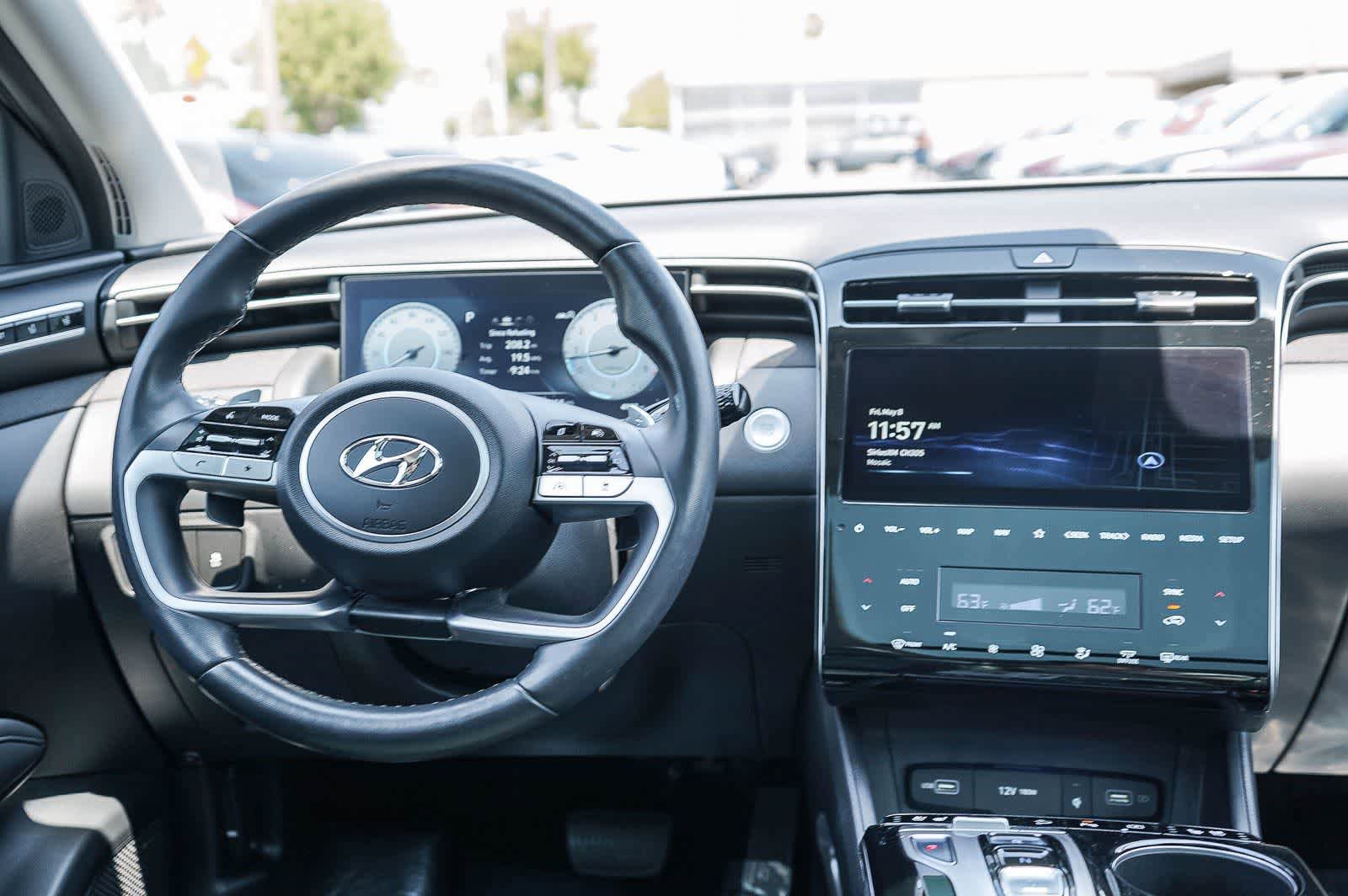 Certified 2024 Hyundai Tucson Limited AWD/4WD image 16