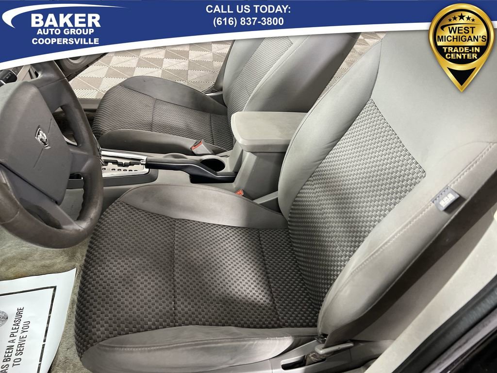 Used 2008 Dodge Avenger SE image 16