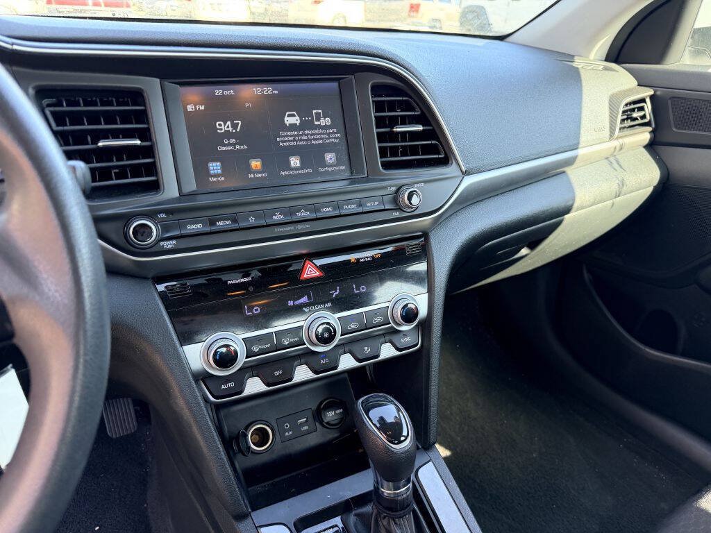Used 2020 Hyundai Elantra SEL w/ Cargo Package (C1) FWD image 10