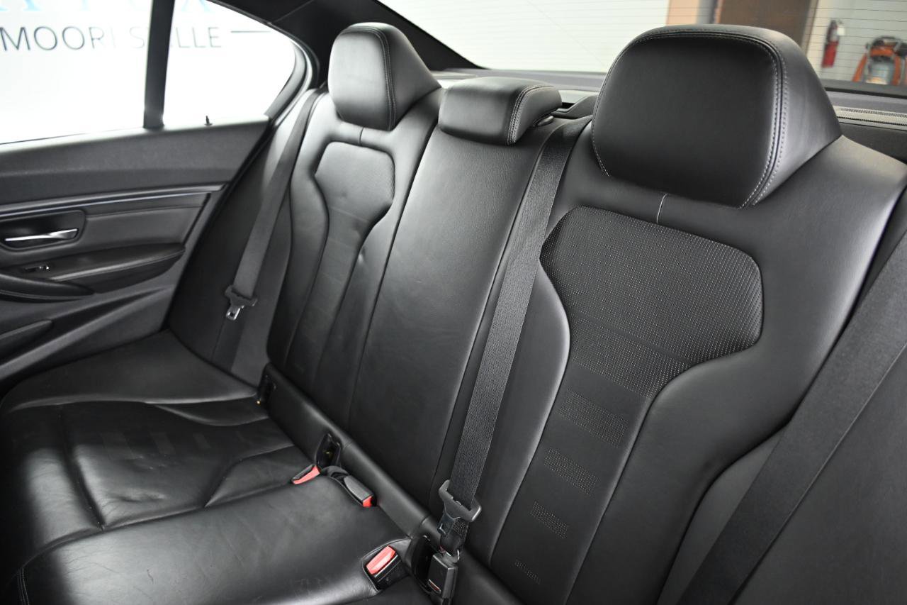Used 2016 BMW M3 w/ Executive Package RWD image 35