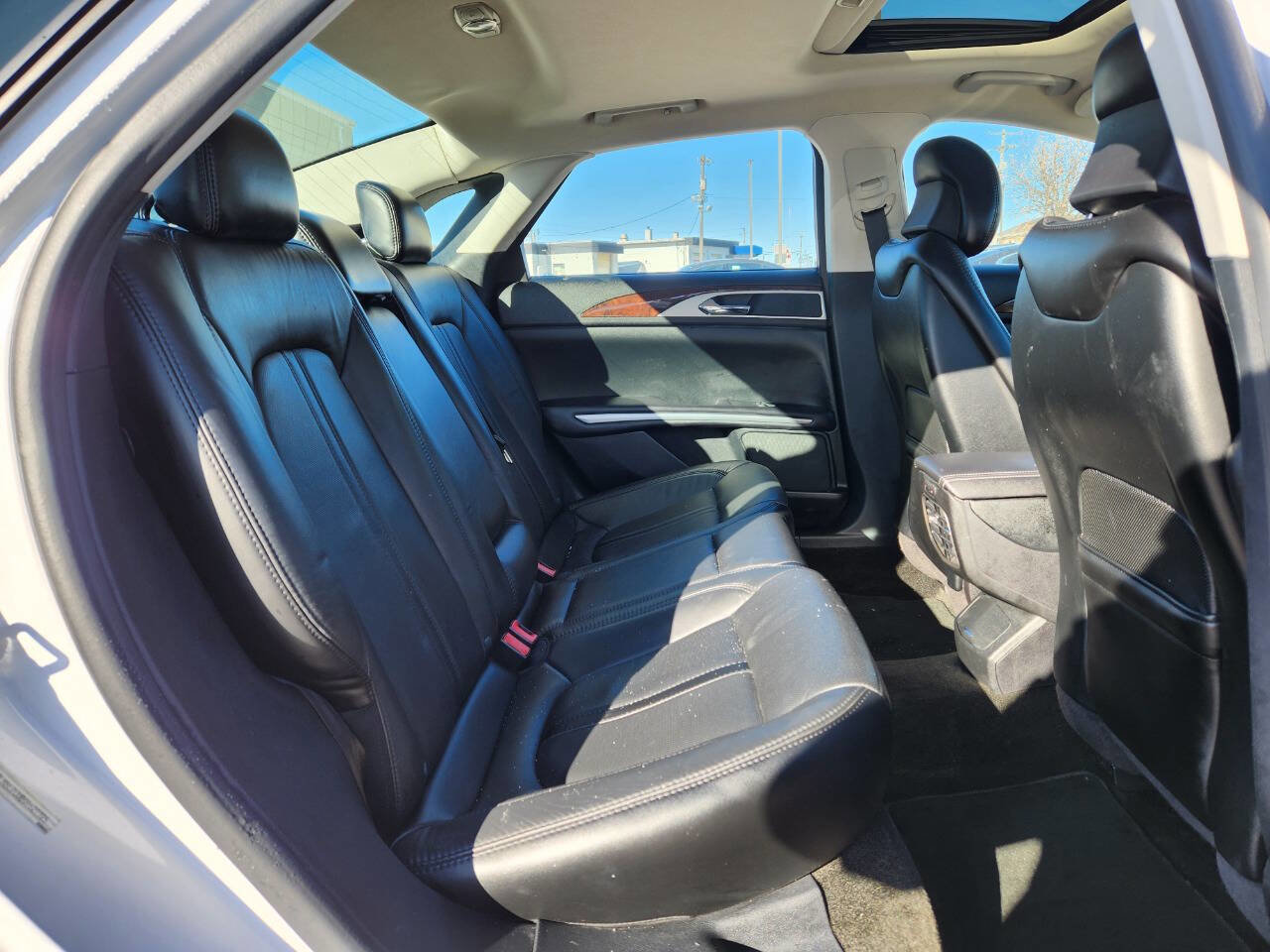 Used 2016 Lincoln MKZ Base 4dr Sedan w/ Equipment Group 600A Reserve image 13