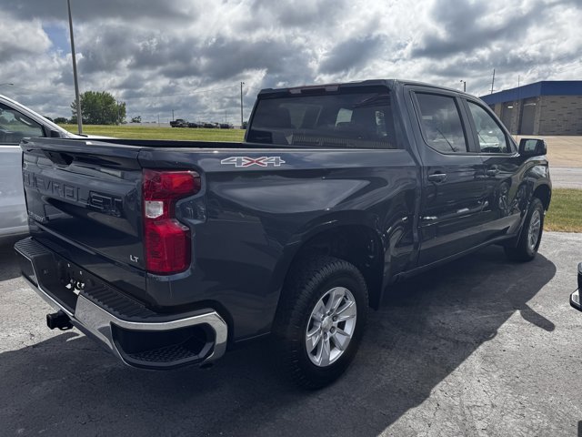 Used 2022 Chevrolet Silverado 1500 LT image 2