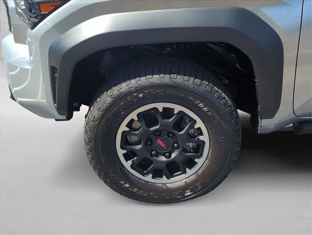 Used 2026 Toyota Tacoma TRD Off-Road w/ TRD Off Road Upgrade Package AWD/4WD image 10