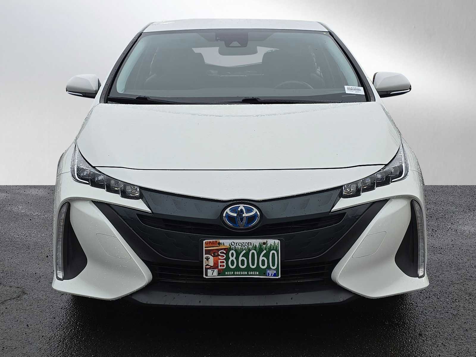 Certified 2018 Toyota Prius Prime Plus image 10