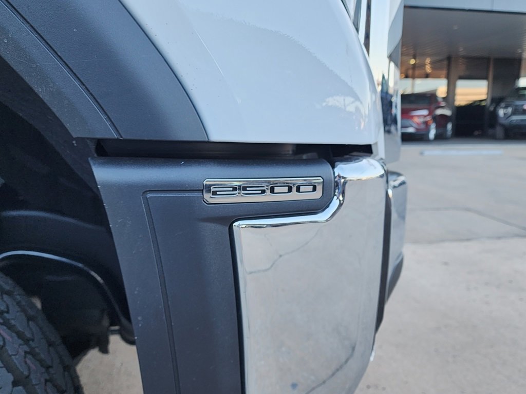 New 2026 GMC Sierra 2500 Pro w/ Convenience Package image 12