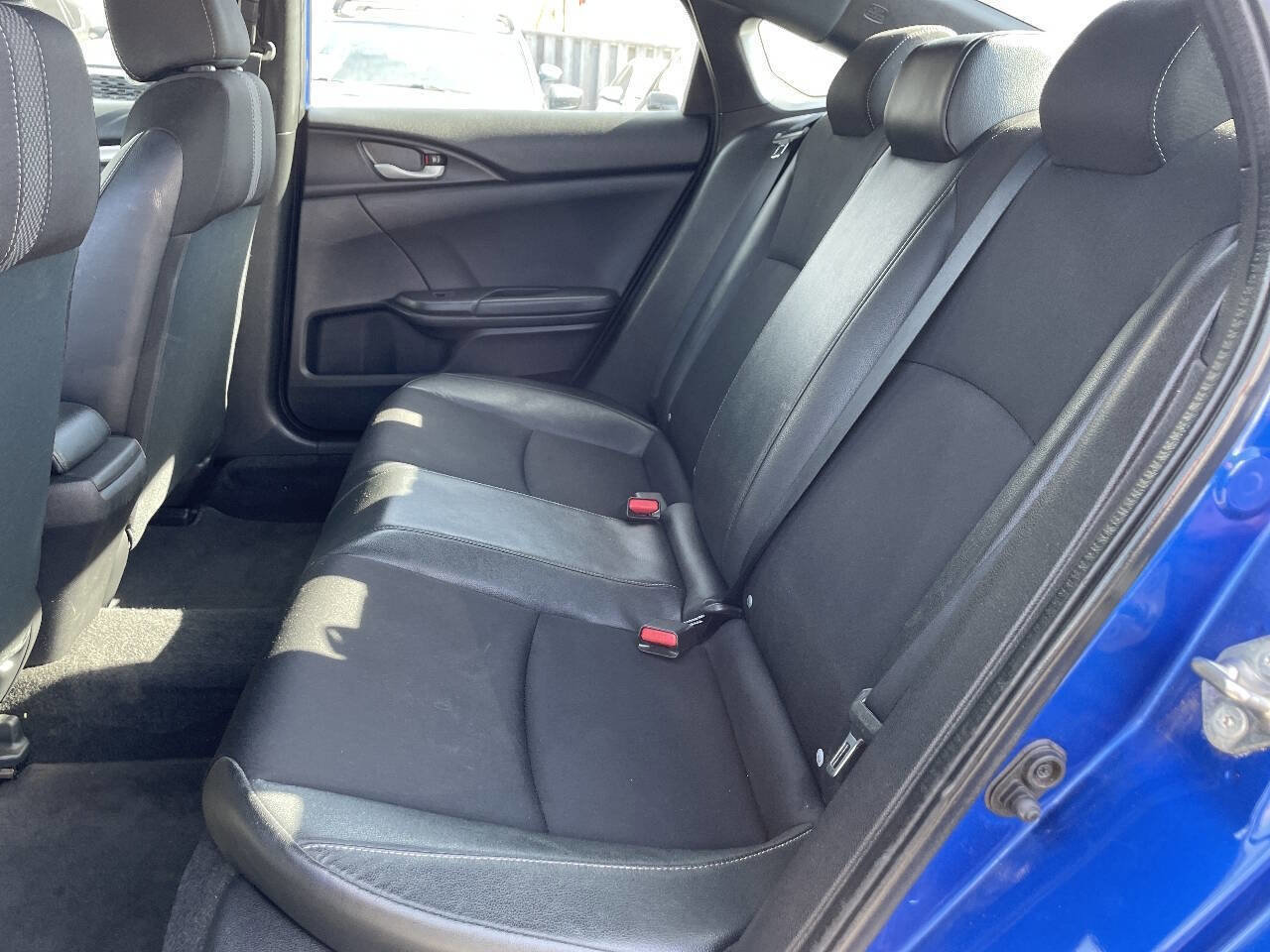 Used 2019 Honda Civic Sport image 9