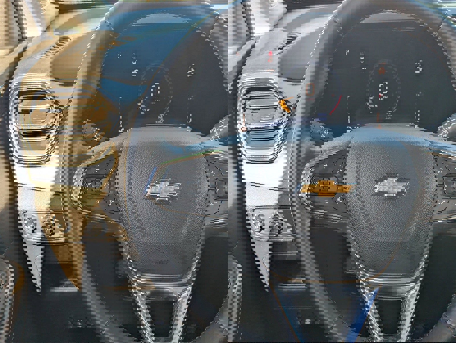 Used 2025 Chevrolet TrailBlazer LT w/ Convenience Package image 23