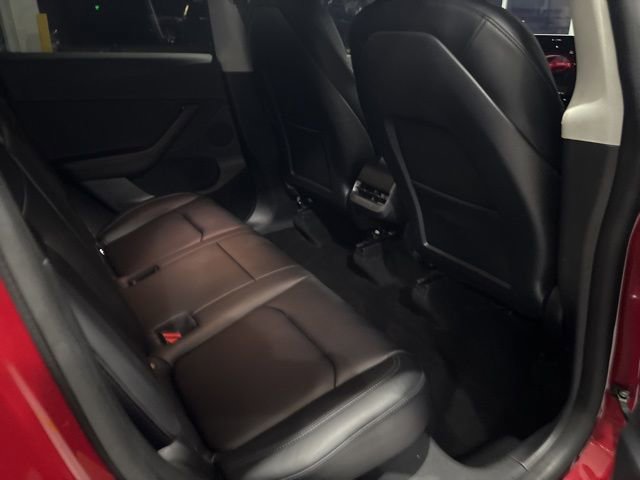 Used 2022 Tesla Model Y Performance image 30