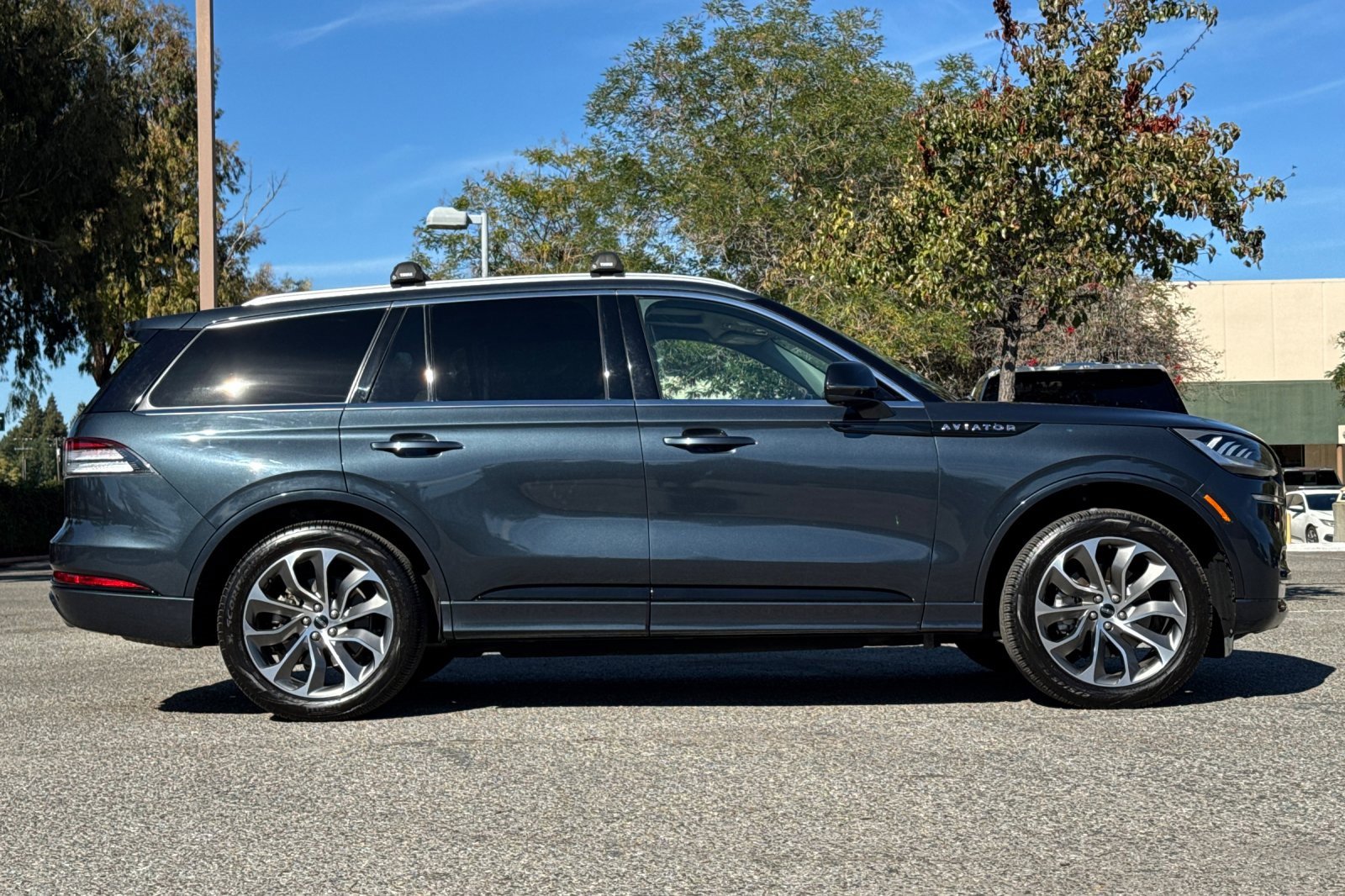 Certified 2022 Lincoln Aviator Grand Touring w/ Elements Package Plus image 3