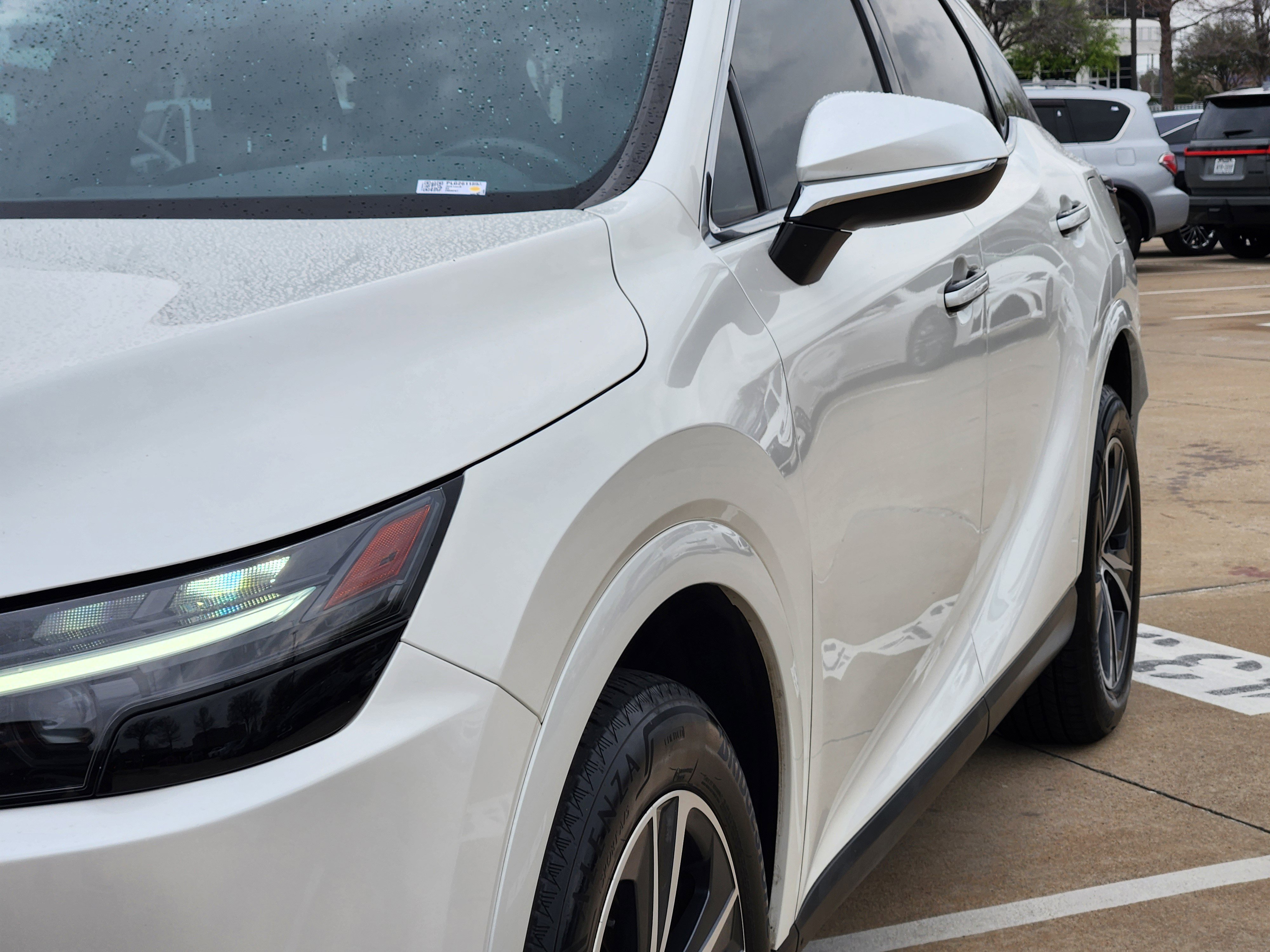 Used 2024 Lexus RX 350 Premium w/ Accessory Package (Z1) image 9