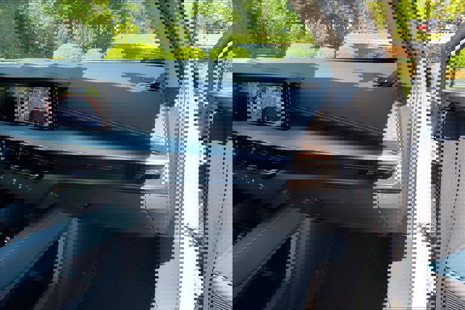 Used 2025 Nissan Murano Platinum w/ Cargo Package AWD/4WD image 19