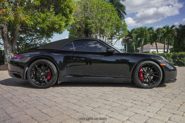 Used 2017 Porsche 911 Carrera S image 21