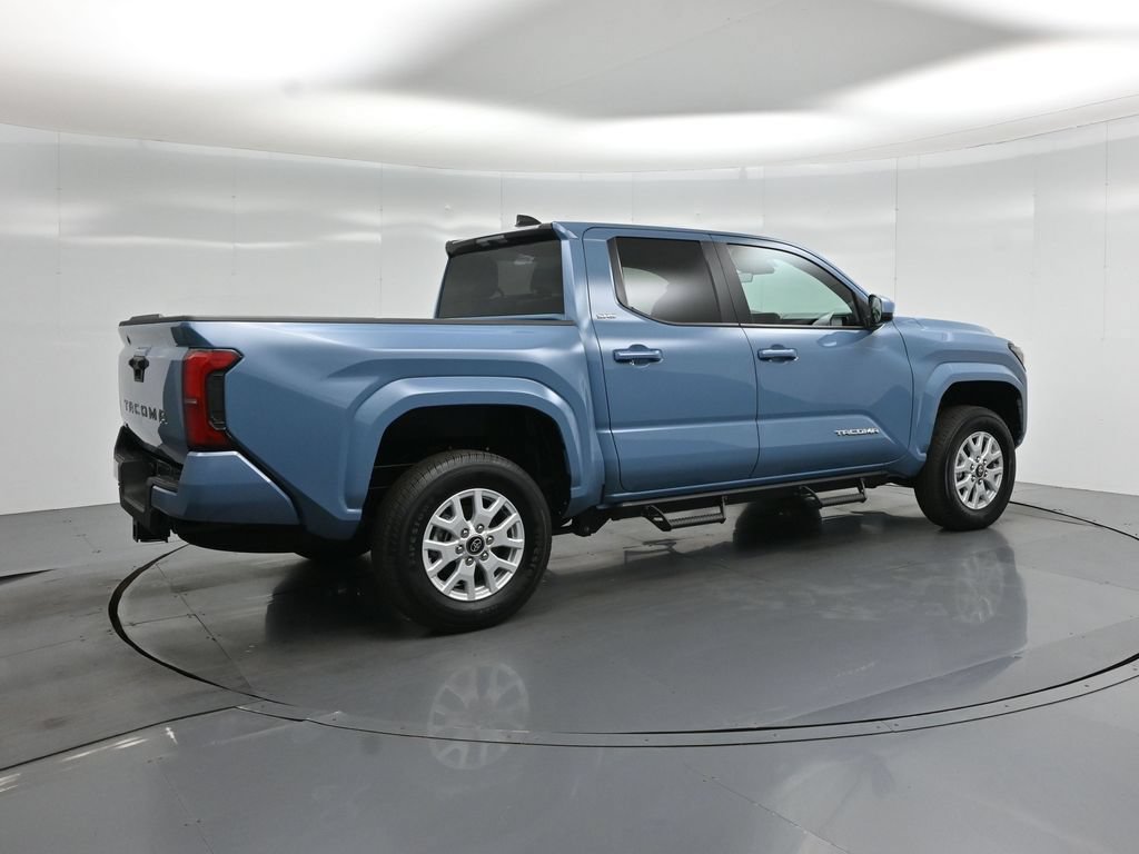 Used 2026 Toyota Tacoma SR5 AWD/4WD image 25