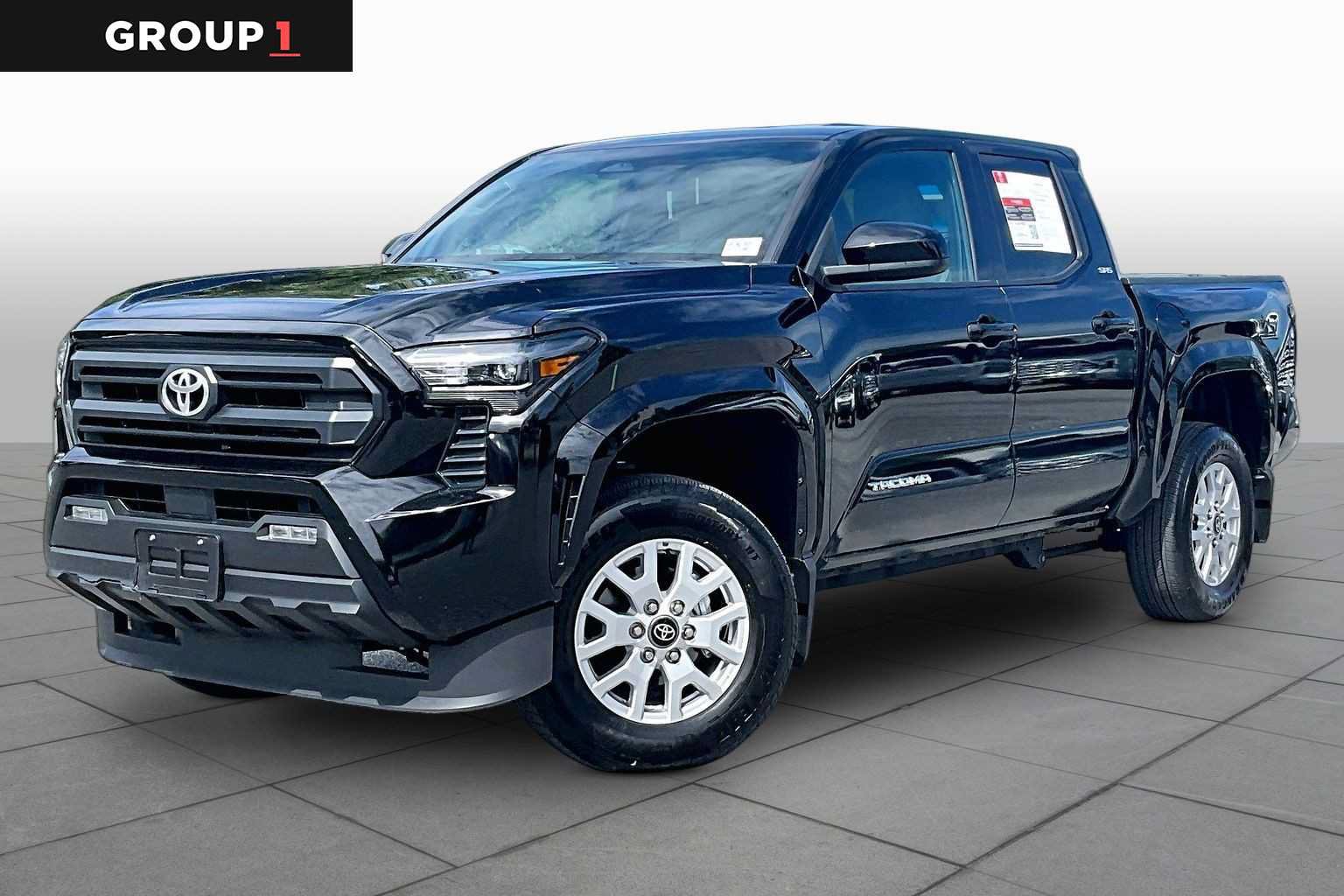 Used 2025 Toyota Tacoma SR5 AWD/4WD video 1