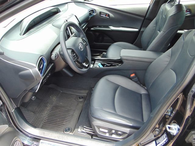 Used 2022 Toyota Prius FWD image 10