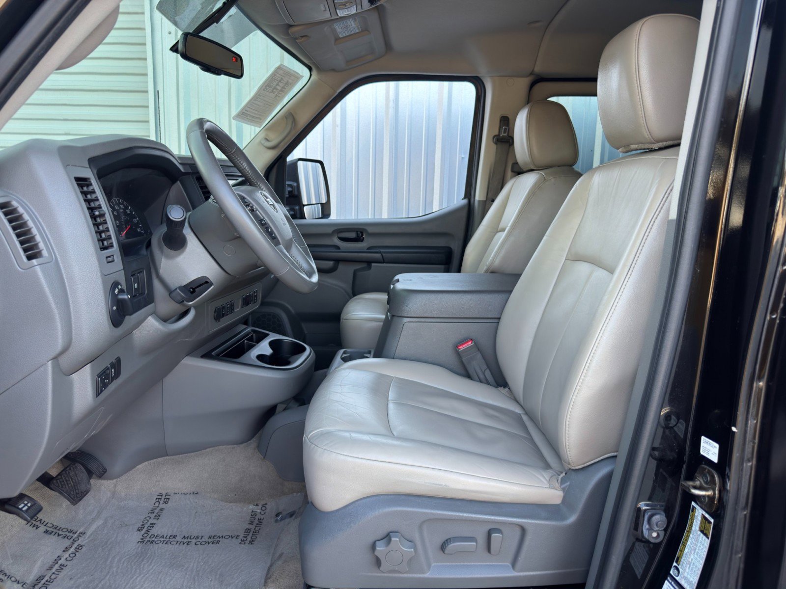 Used 2018 Nissan NV 3500 SL image 15