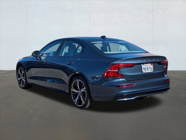 Used 2024 Volvo S60 B5 Plus w/ Climate Package image 3