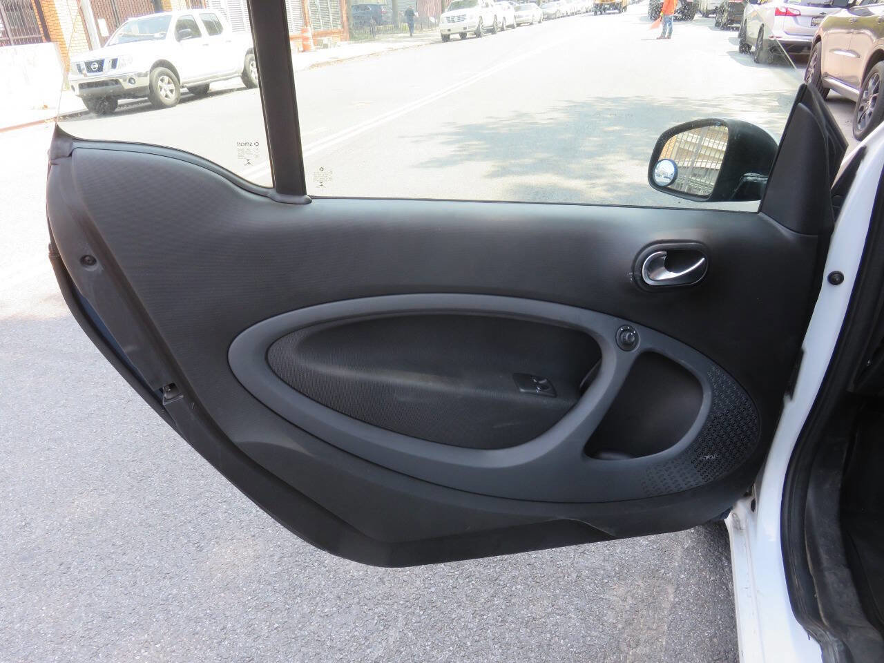 Used 2016 smart fortwo Prime image 18