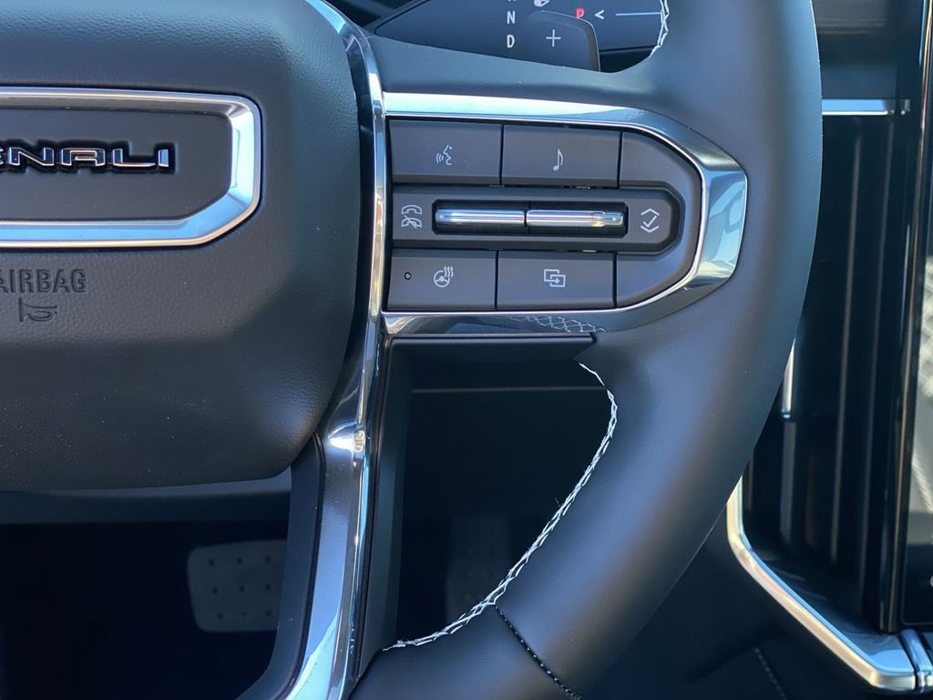New 2026 GMC Acadia Denali w/ Super Cruise Package AWD/4WD image 22