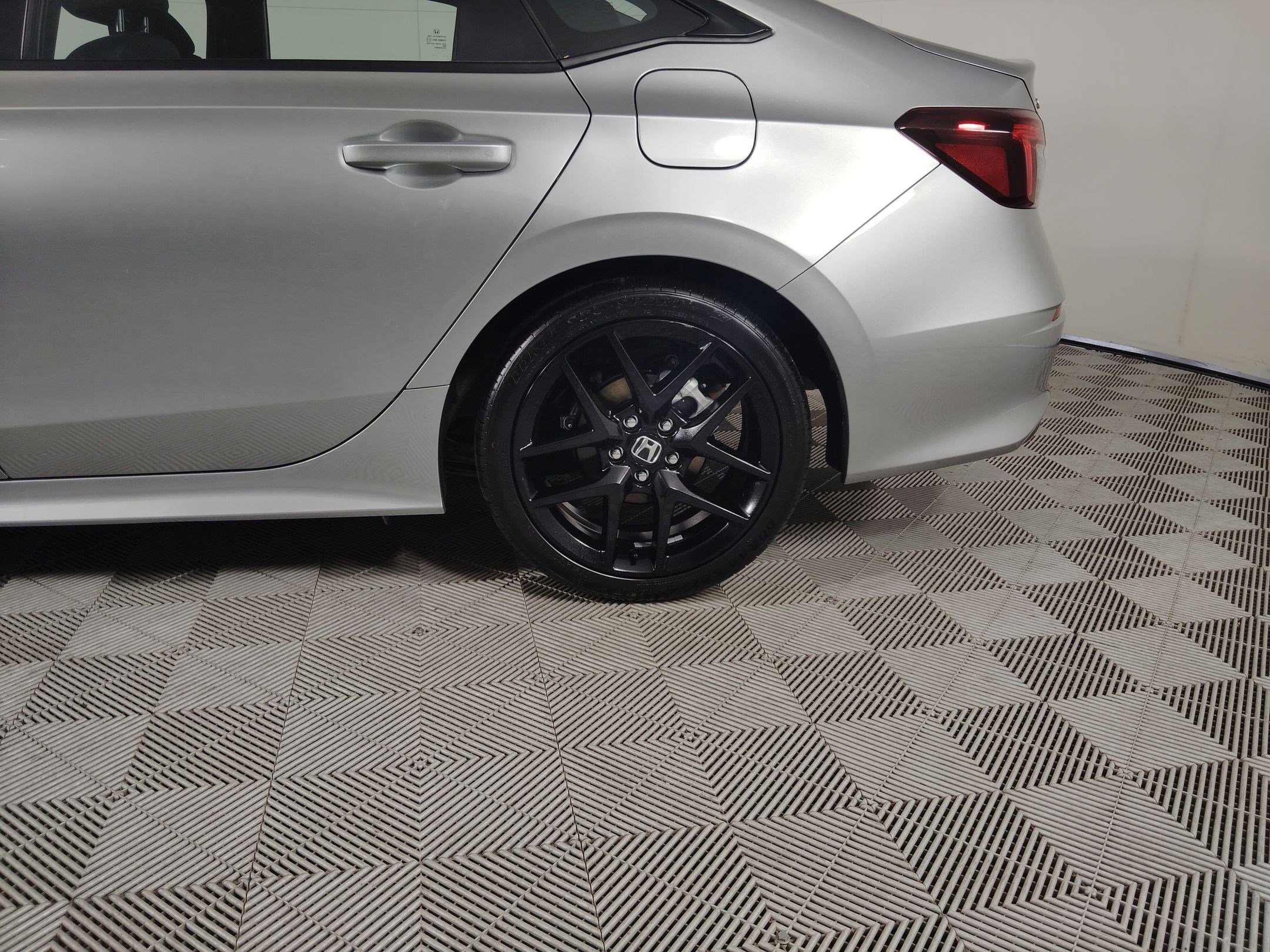 Certified 2025 Honda Civic Sport image 11