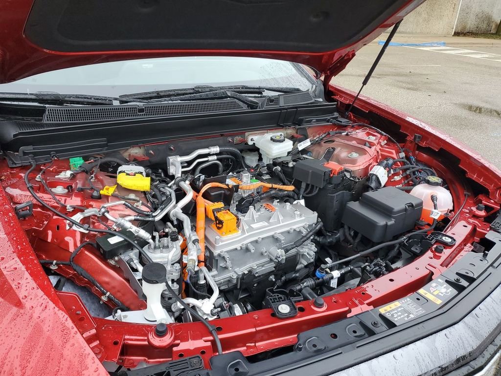 New 2025 Cadillac Lyriq Sport image 31