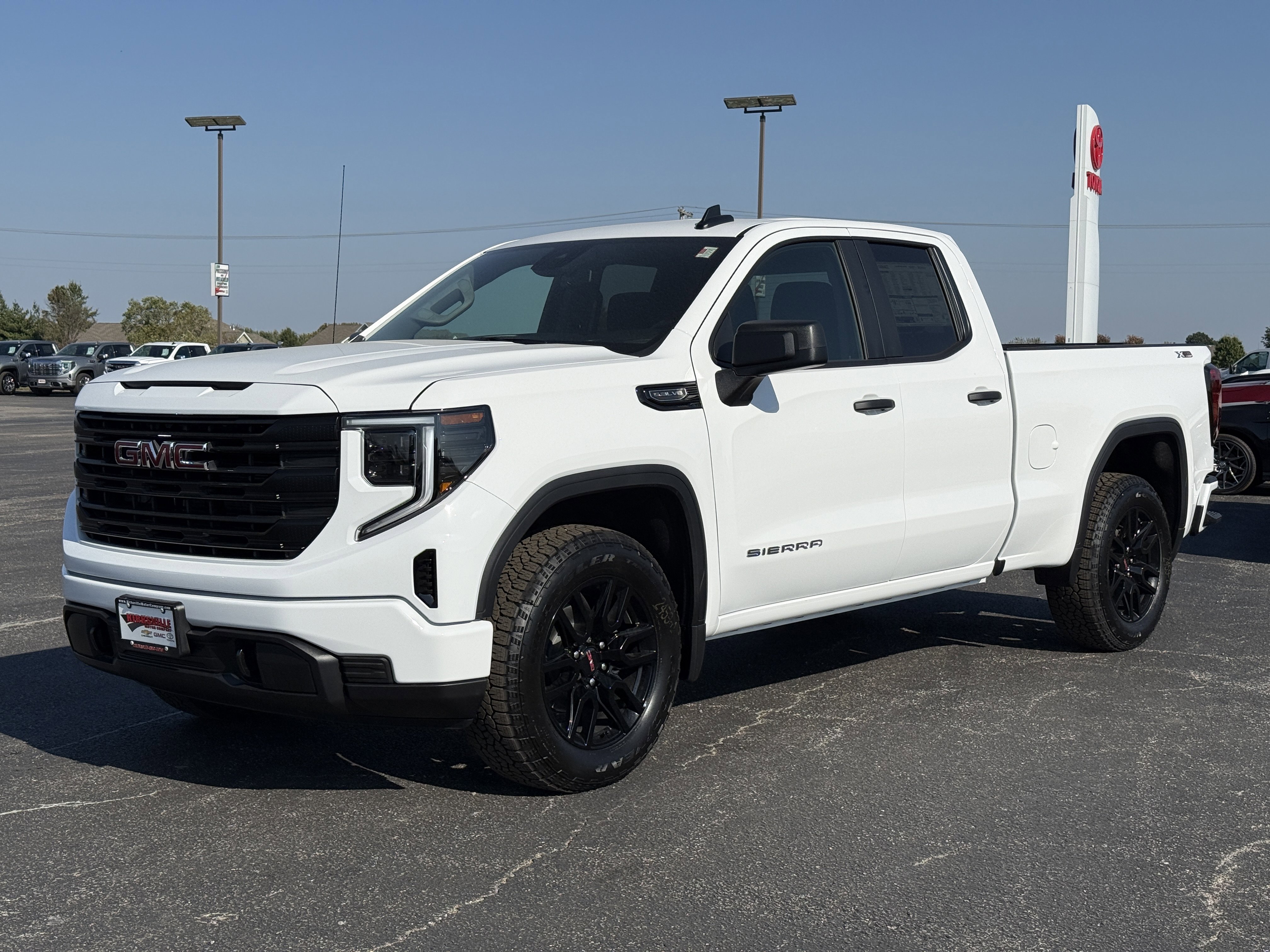 New 2026 GMC Sierra 1500 Pro w/ Graphite Edition image 7