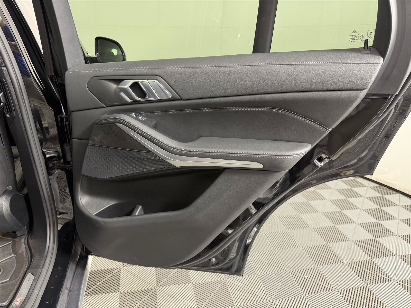 Used 2023 BMW X5 sDrive40i w/ Premium Package RWD image 14