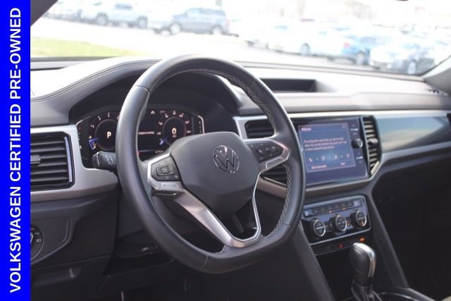 Used 2023 Volkswagen Atlas Cross Sport SE image 19