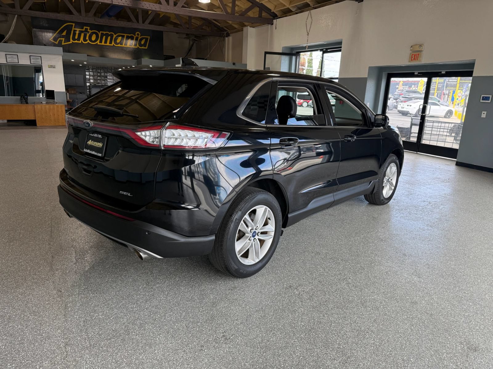 Used 2017 Ford Edge SEL w/ Equipment Group 201A FWD image 7
